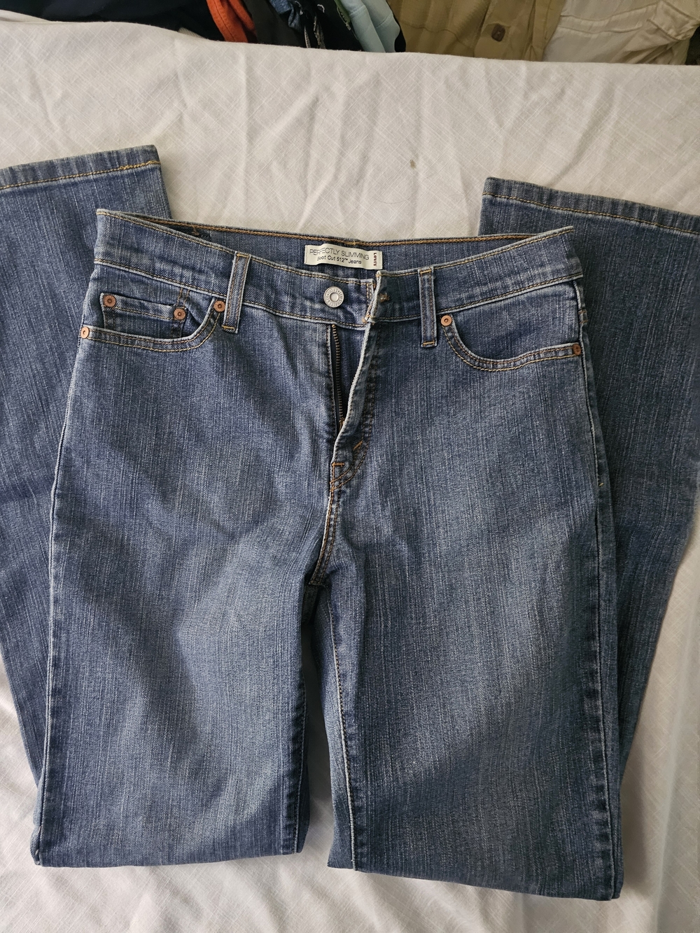 Levi's Women's Medium Blue Straight Leg Jeans Size 10L
